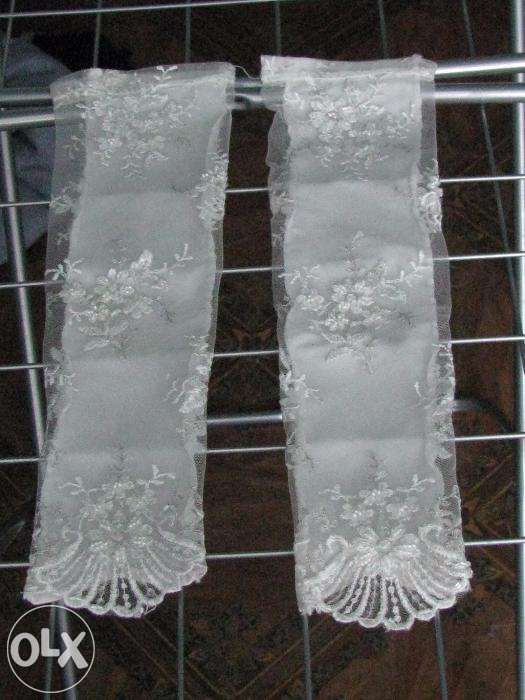 Продаю красивые кружевные свадебные перчатки б/у