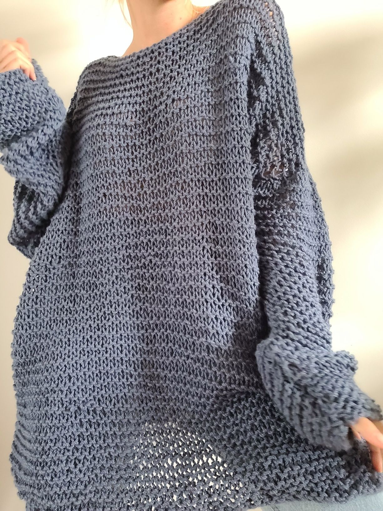 Gruby wełniany ażurowy sweter oversize handmade