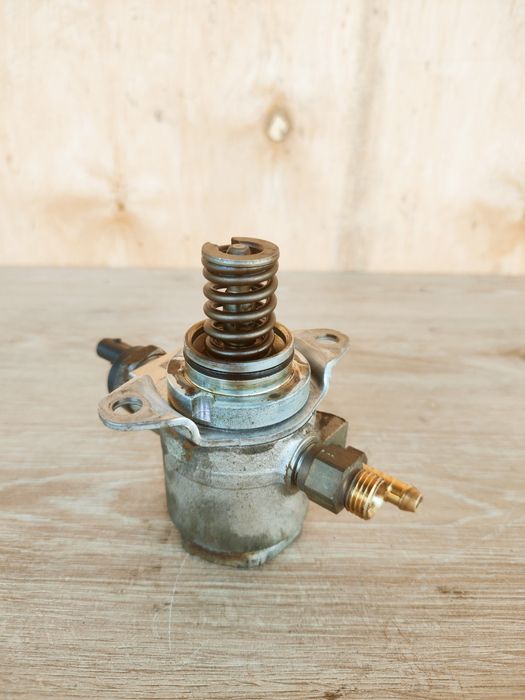 ТНВД 1.4 TSI CAX насос високого тиску Пассат Октавія Гольф топлевна