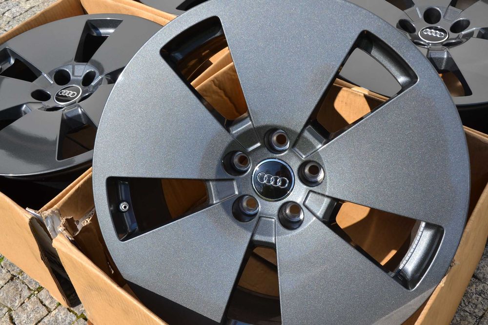 Felgi Audi Q7 Q8 E-TRON 4KE 19" Demo Oryginał Salon Jak Nowe