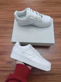 Nike Air Force 1 Low '07 White EU 39