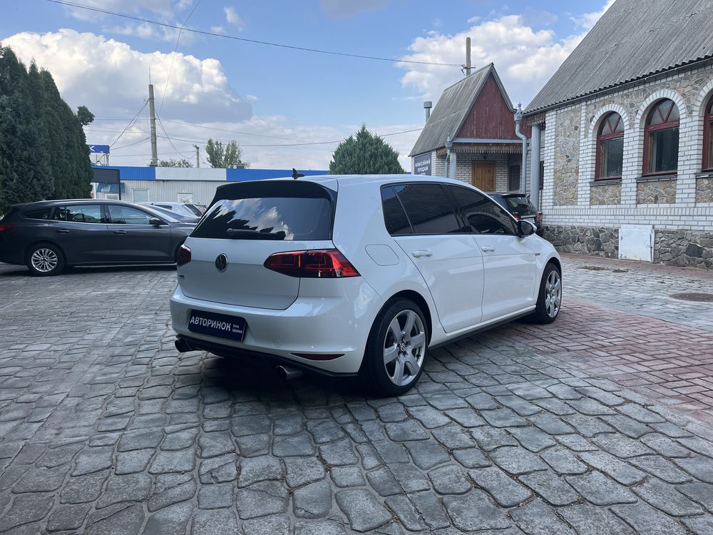 VW Golf GTI 2016 в Лізинг | Кредит