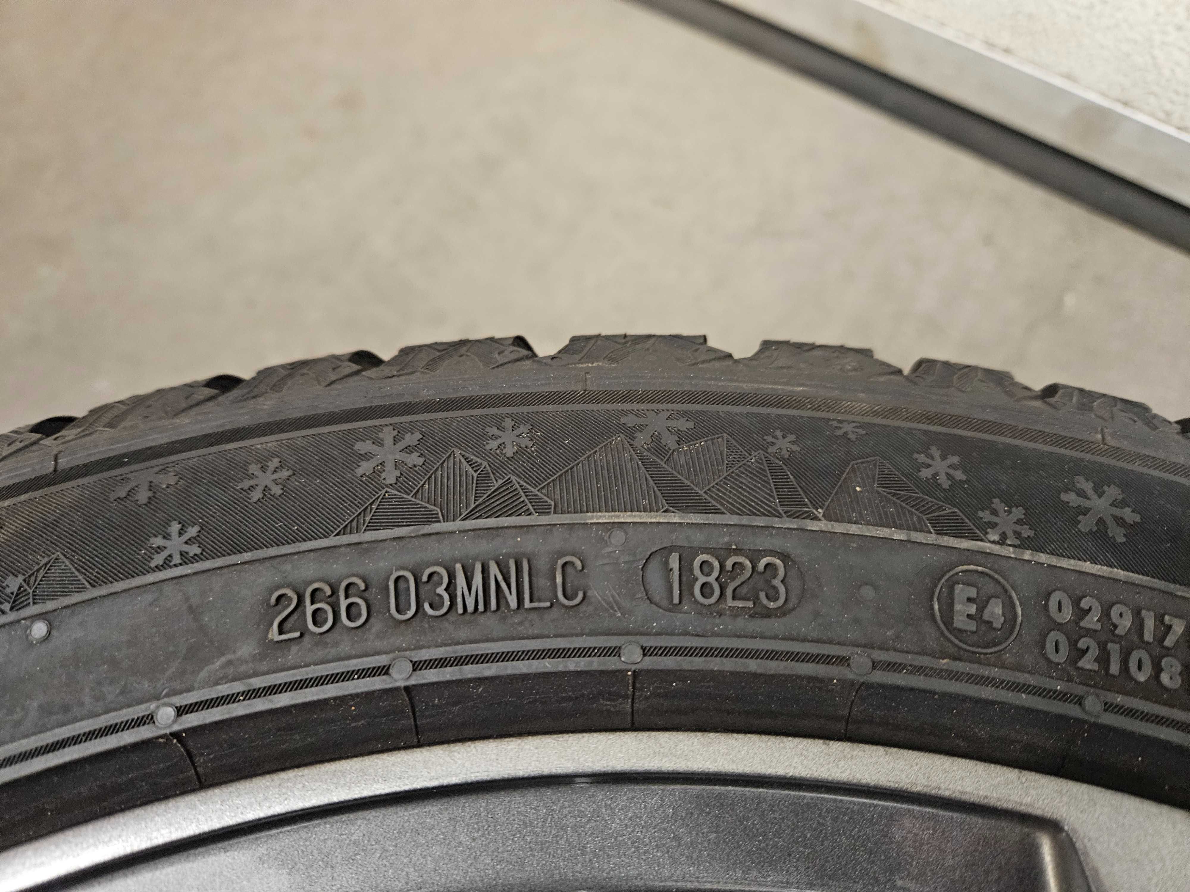 2 Szt 235/45 R18 98V XL Semperit Speed-Grip 5 - 8,50mm - 2023r