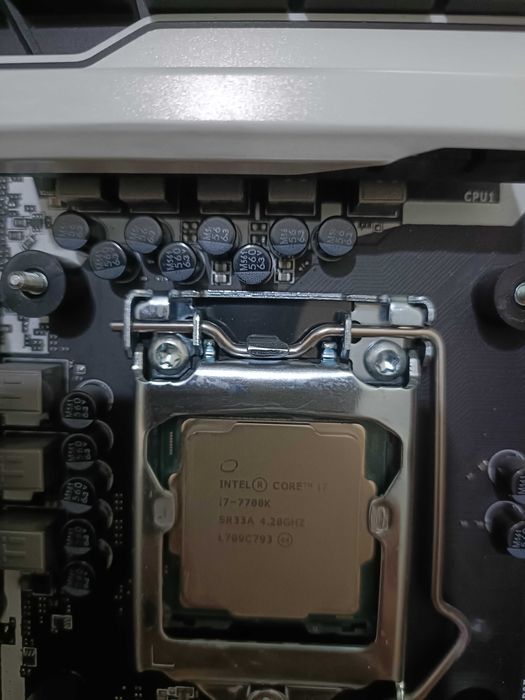 Processador Intel i7 7700K