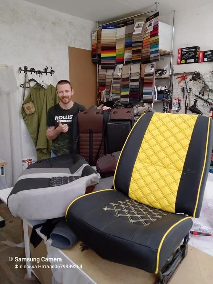 Навчання перетяжці сидінь, рулів ,авточохлів з нуля ,під ключ,з супров