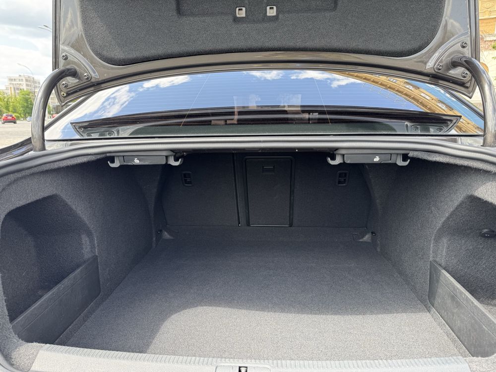 Пропоную вашій увазі  автомобіль Volkswagen Passat