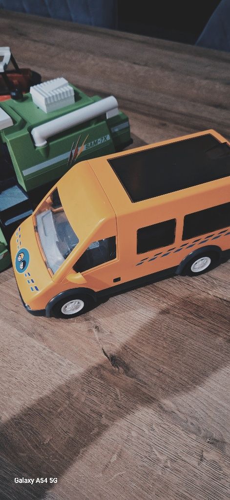 Zestaw playmobil kombajn traktor autobus