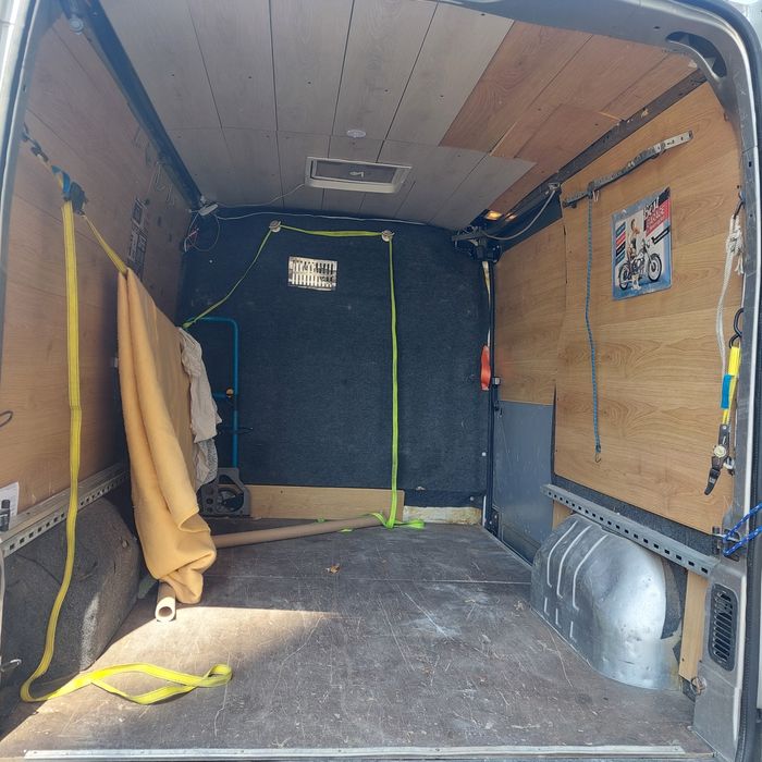 Opel Movano cinza