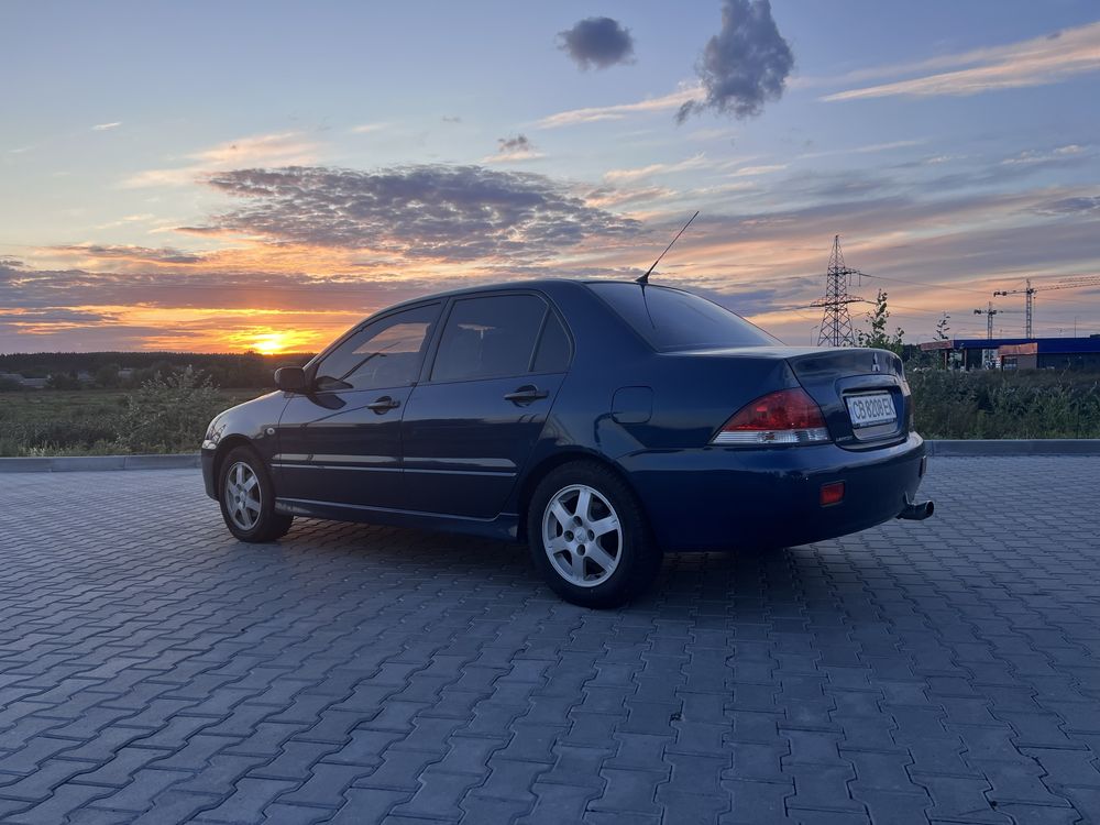 Mitsubishi lancer 9