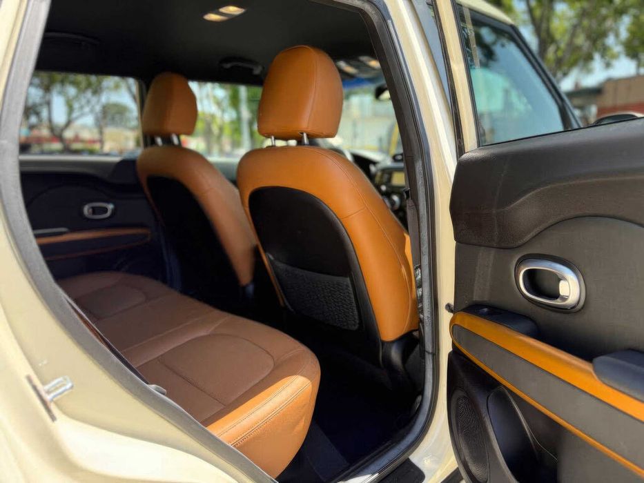 Kia Soul      2016