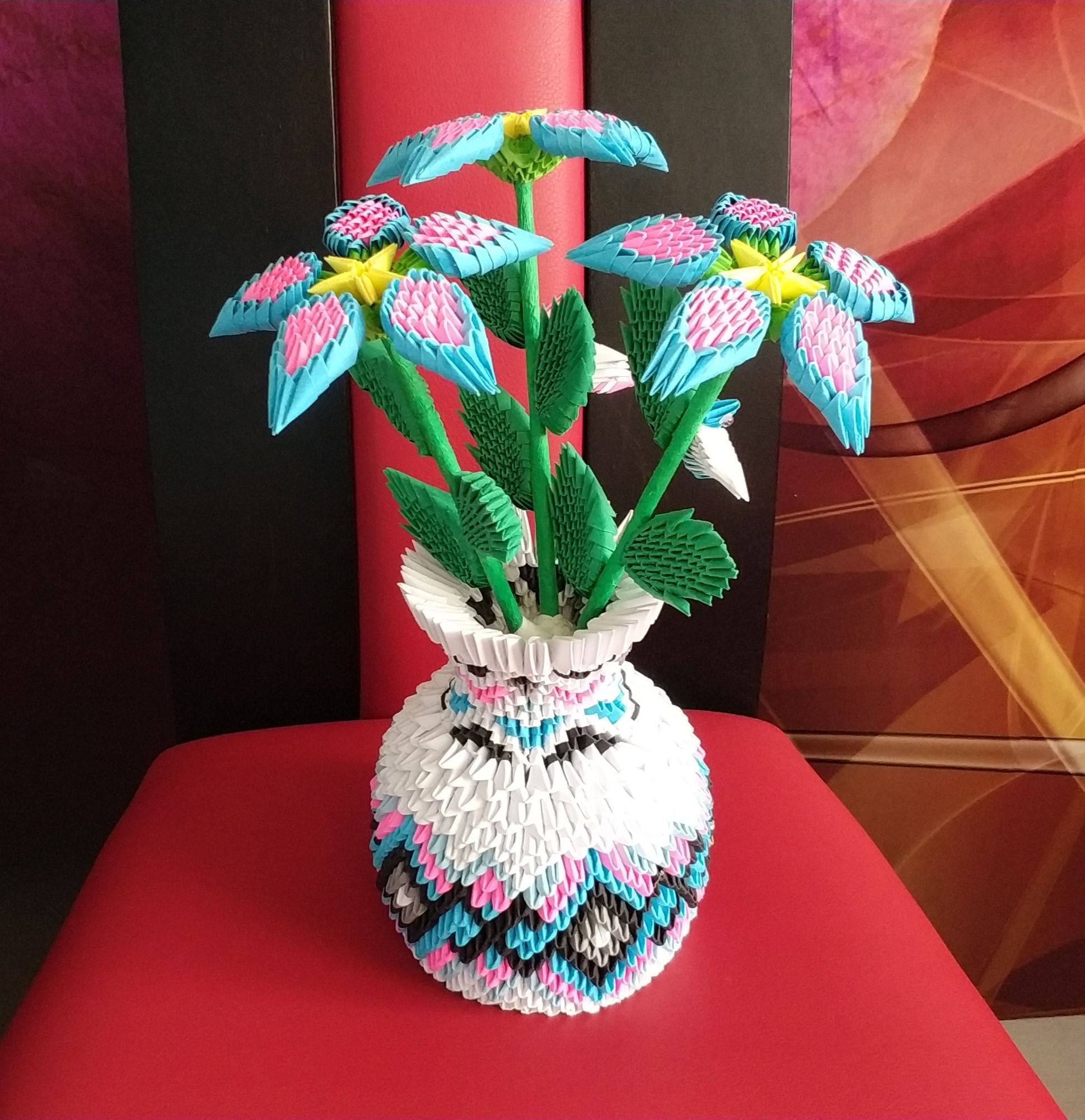 Kwiaty z wazonem origami modułowe 3d