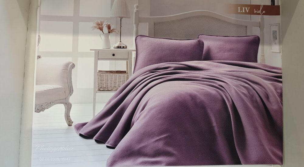 Постельное белье, покрывало,наволочки