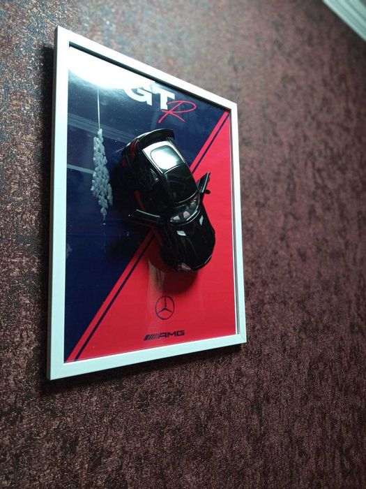 Унікальні 3d-картини з моделями легендарних авто