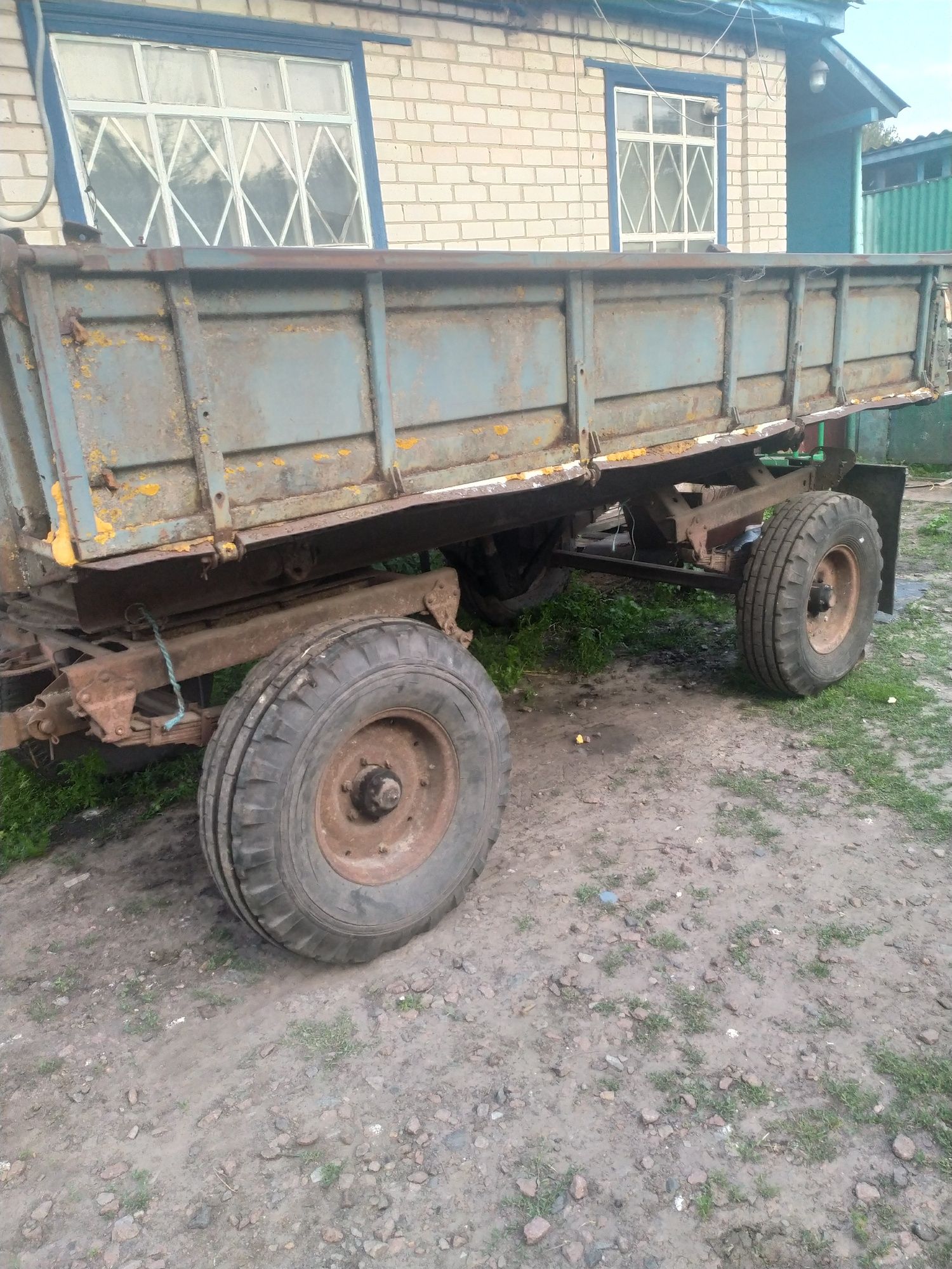 Продам прицеп 2птс4