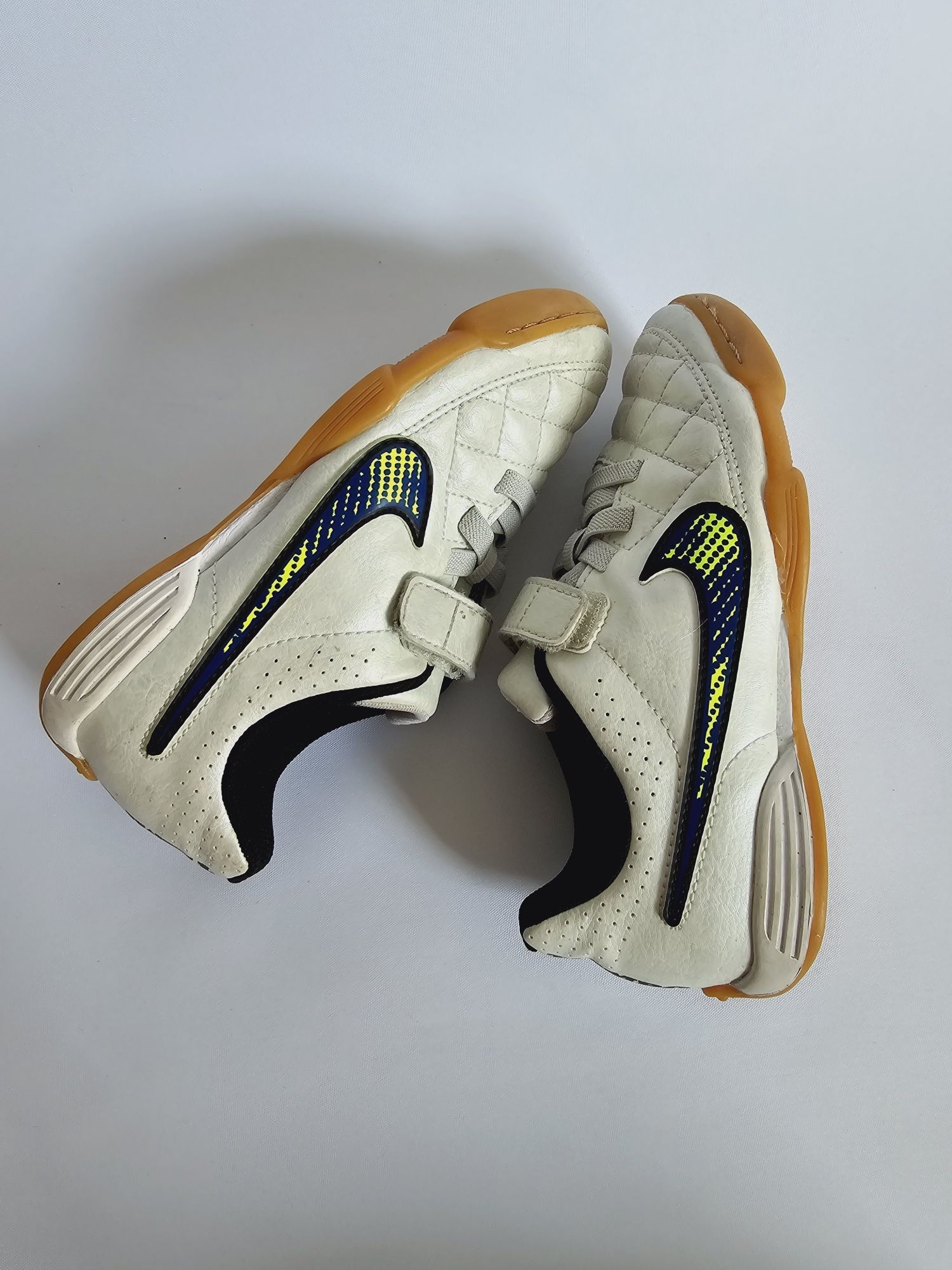 Halówki Nike Tiempo r.31