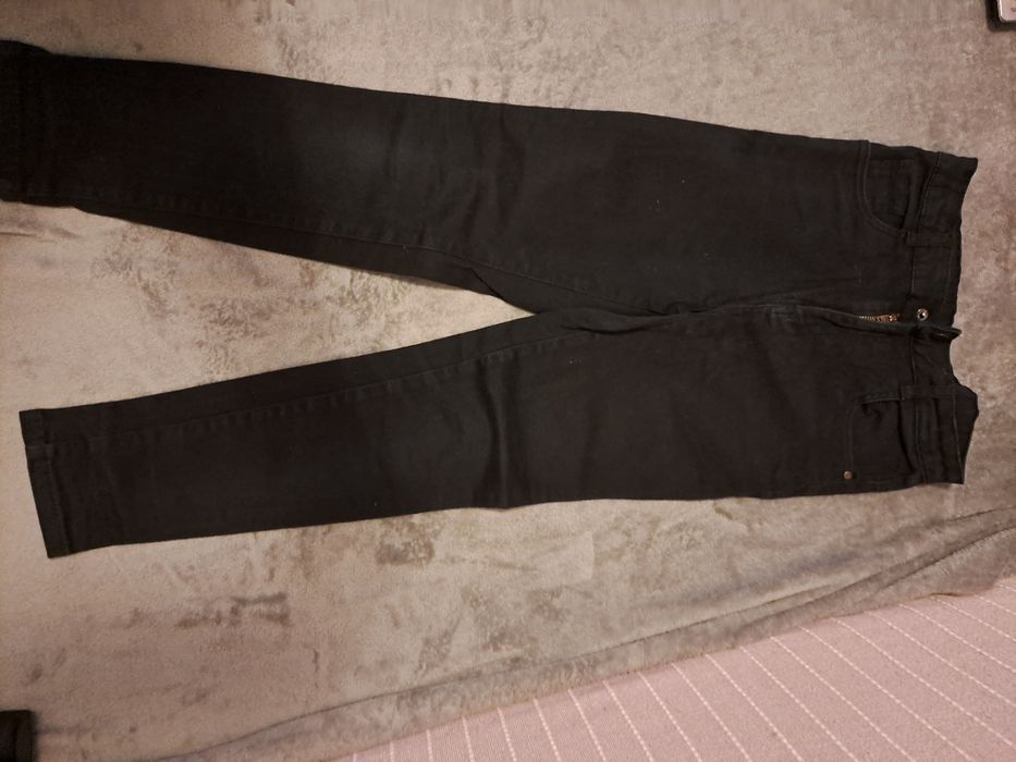 Spodnie jeansowe chłopięce 146