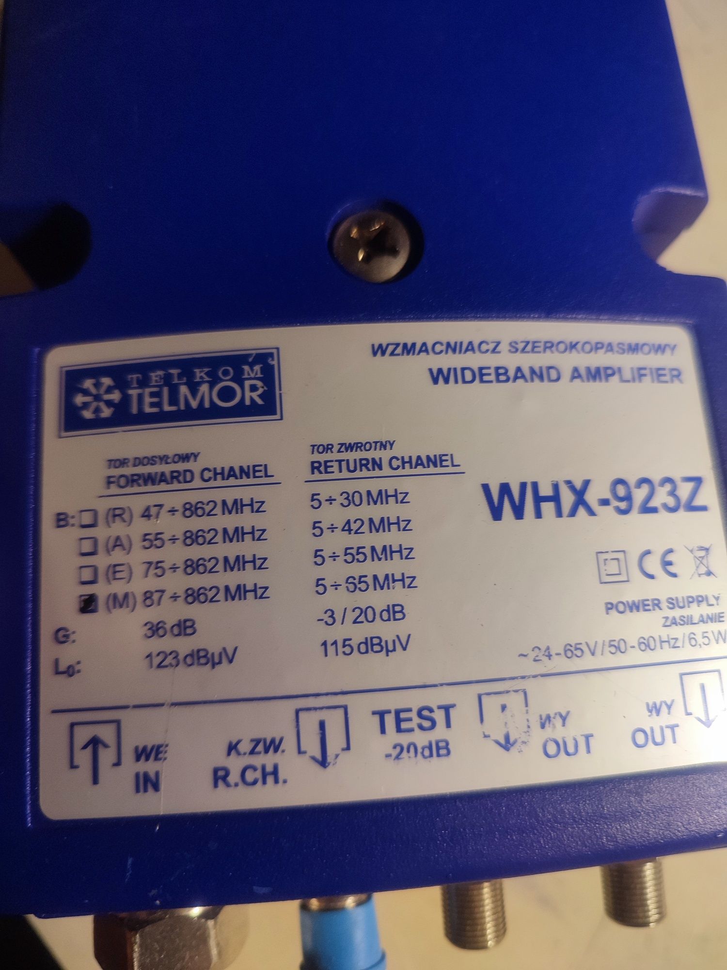 Wzmacniacz  antenowy telkom telmor WHX-923Z budynkowy , szerokopasmowy