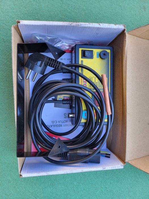 Atos Mikroprocesorowy Regulator Temperatury kotła .