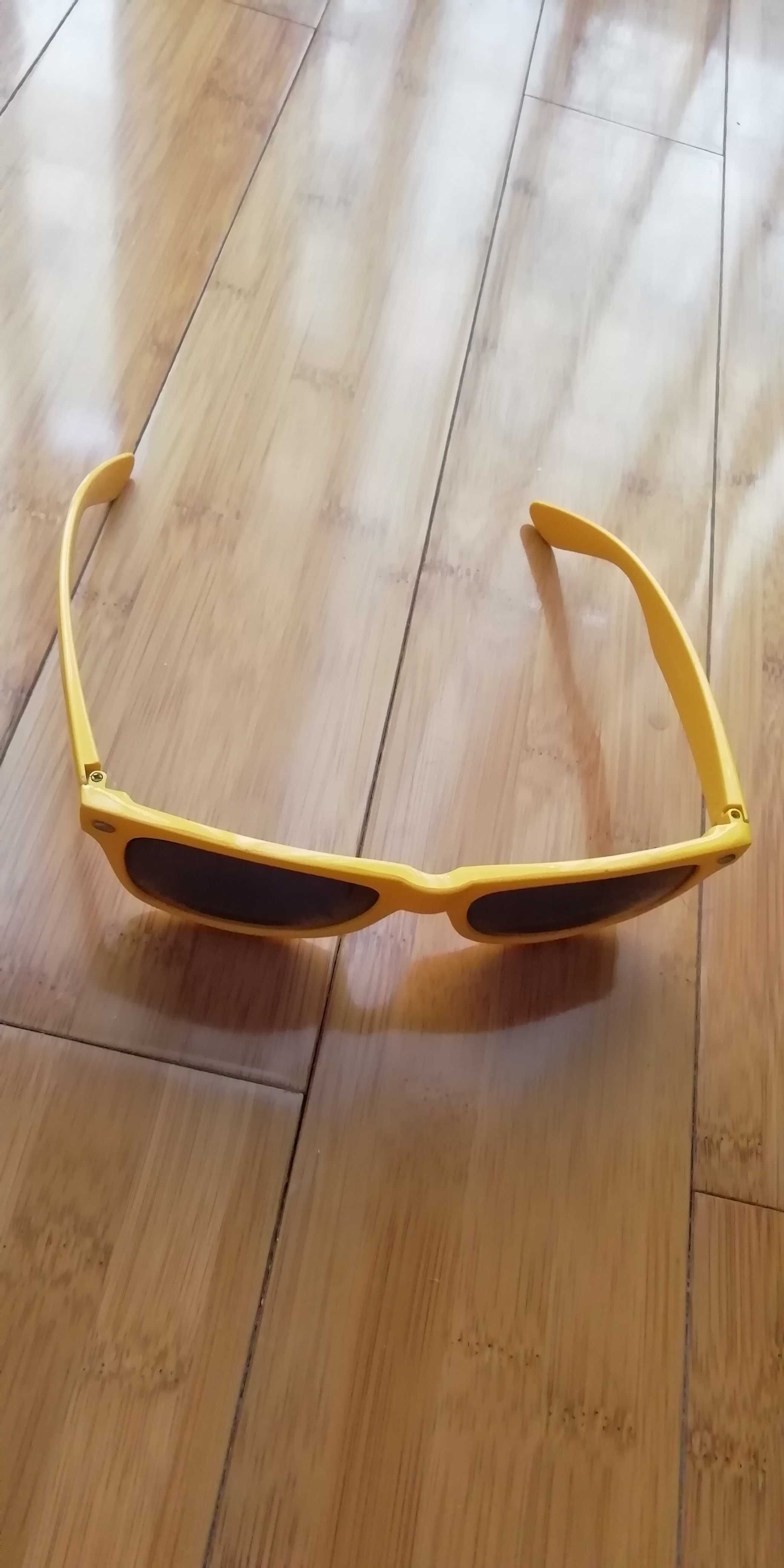 Óculos de Sol - amarelos