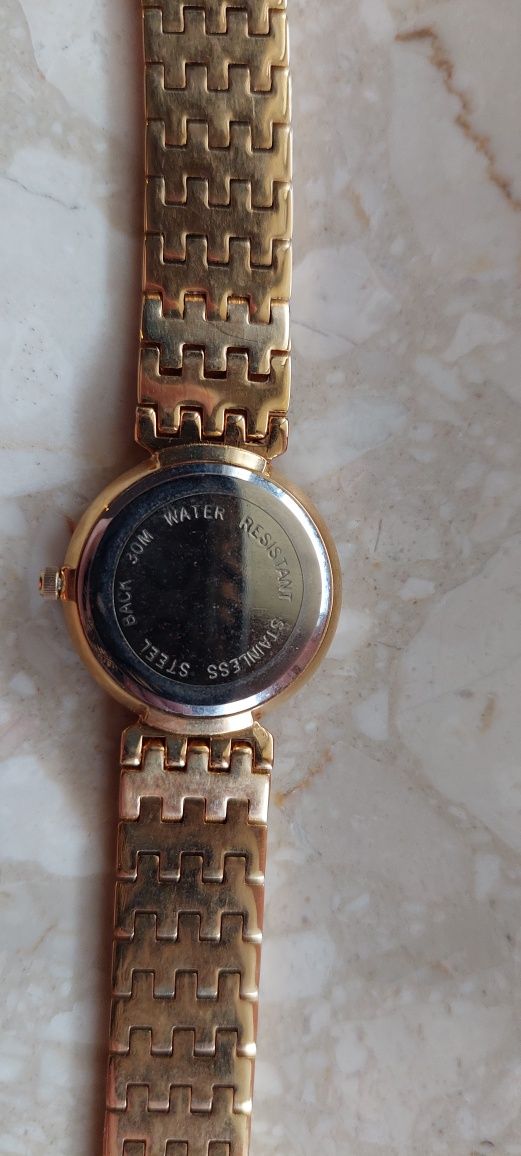 Warwick watch.co- kwarcowy zegarek z tarcza analogowa