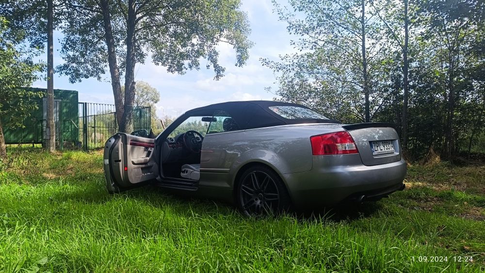 Audi A4 B6 Cabrio 2.4 V6 biegi w kierownicy