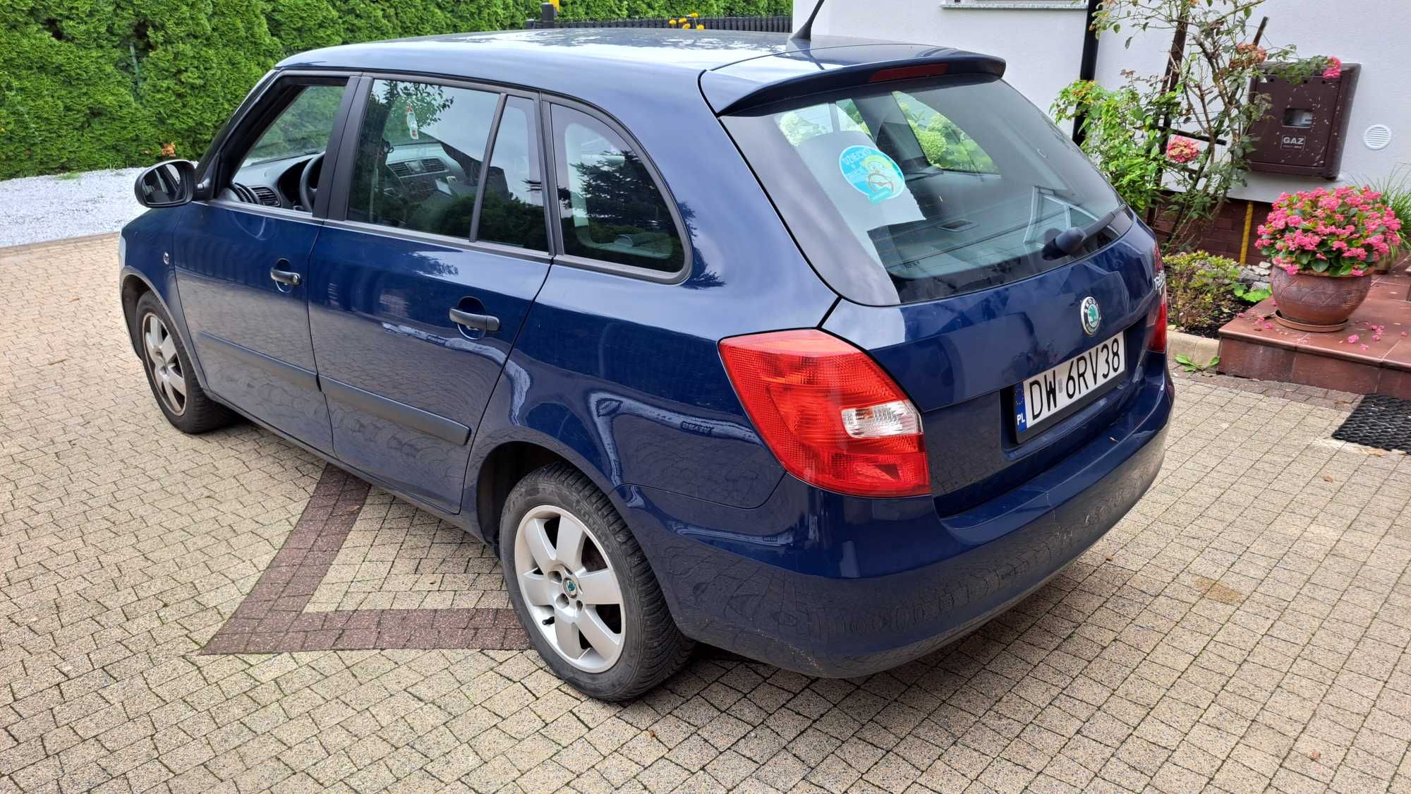 Skoda Fabia Rok 2010 Przebieg 145TYS OC i PT do 03.2026