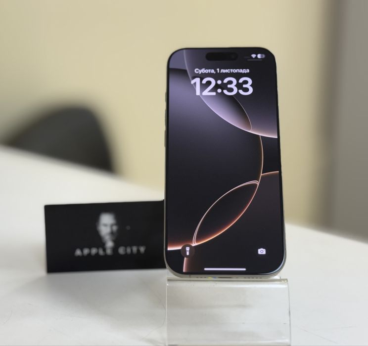 Майже новий IPhone 16 Pro 128 Natural Titanium Гарантія Магазин+обмін