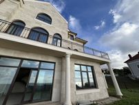 Сосновый берег срочная продажа дома с видом на море.