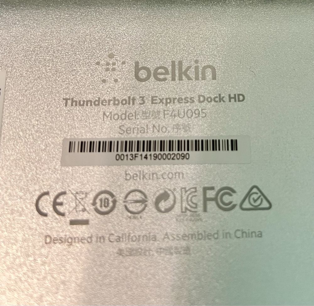 Хаб (адаптер)Belkin Thunderbolt 3 Express Dock HD в отличном состоянии