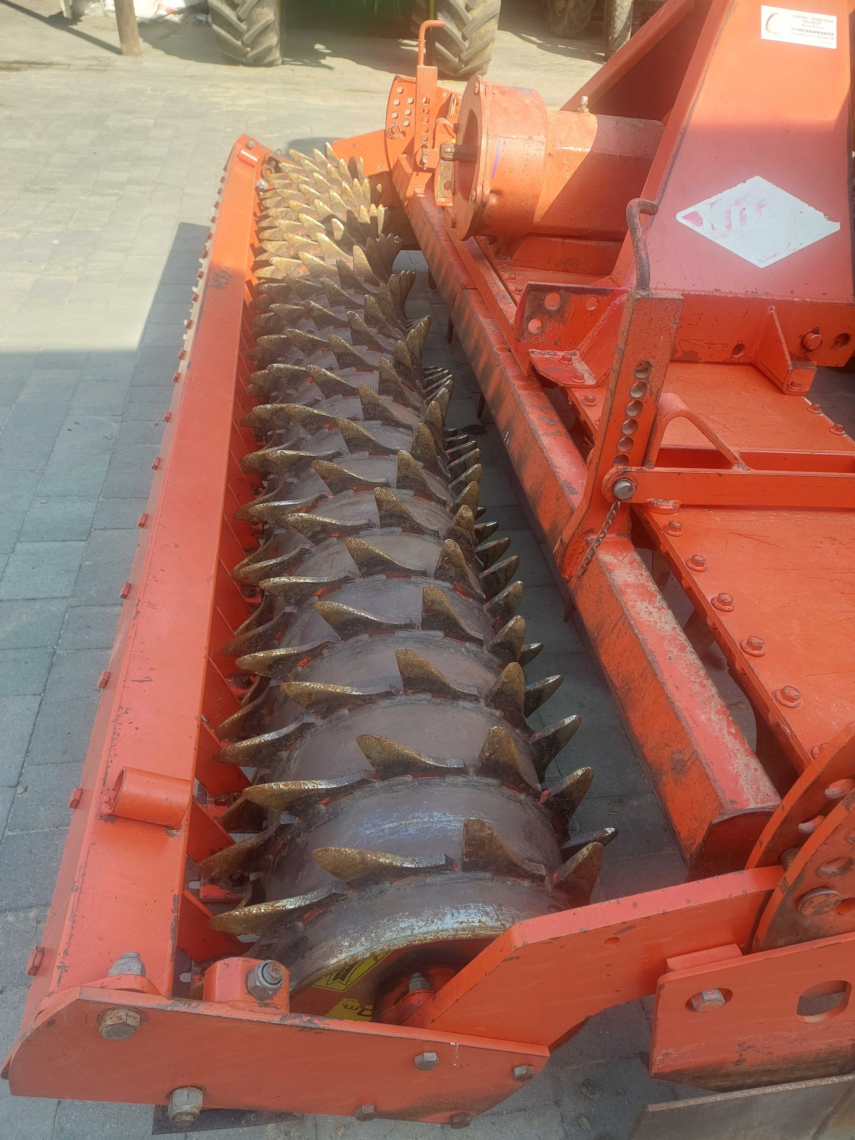 Agregat Brona aktywna wirowa Kuhn HRB 302 D
