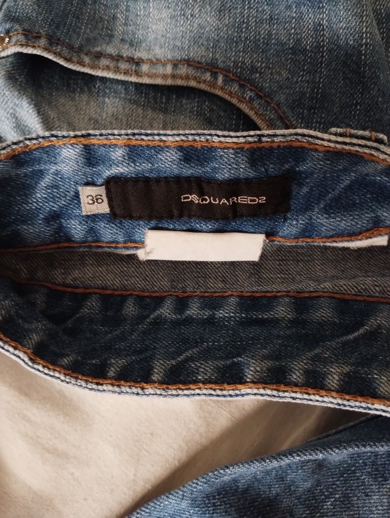 Джинси Dsquared2