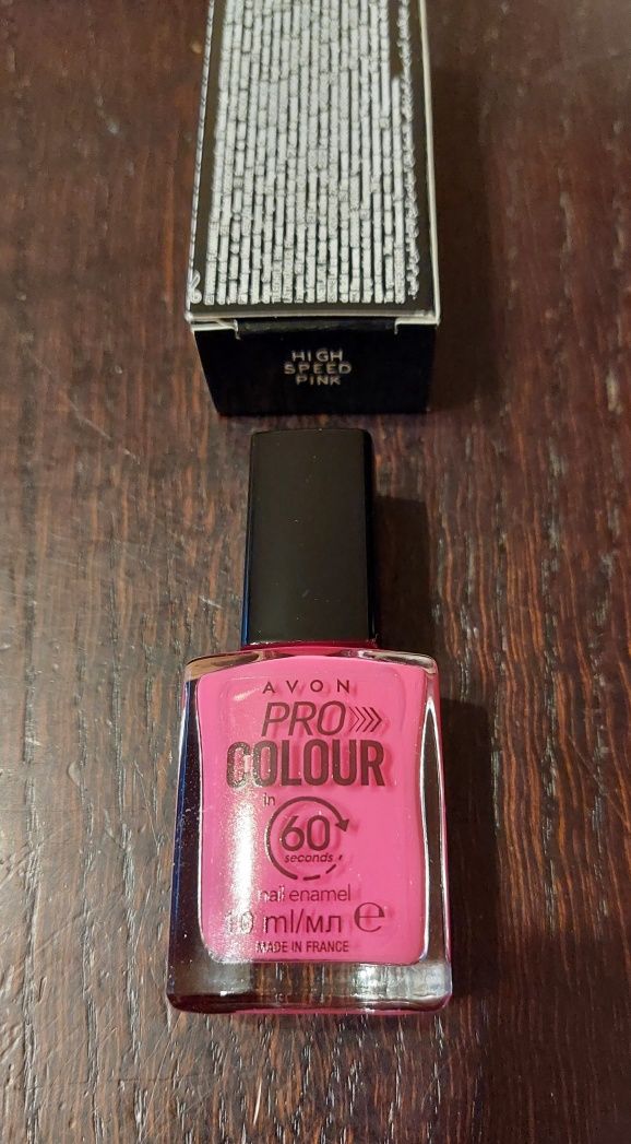 Avon szybkoschnący lakier do paznokci High Speed Pink 60 sek