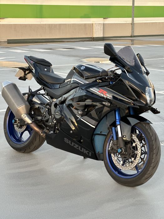 SUZUKI GSXR1000RA ABS - Full Extras!