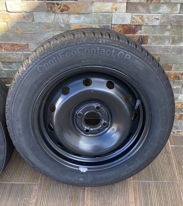 Pneu 185/60 R 15 EcoContac CP