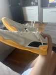 Vendo sapatilhas de futsal tamanho 41