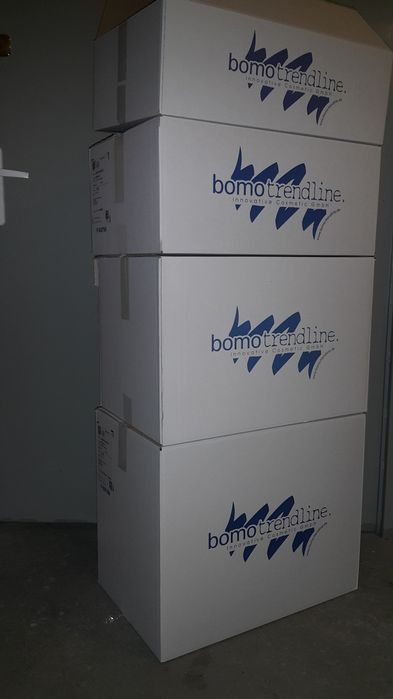 Karton kartony przeprowadzka pudełka pudła