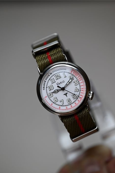 Zegarek okopowy Vario 1918 Medic 1918, biała tarcza emalia,