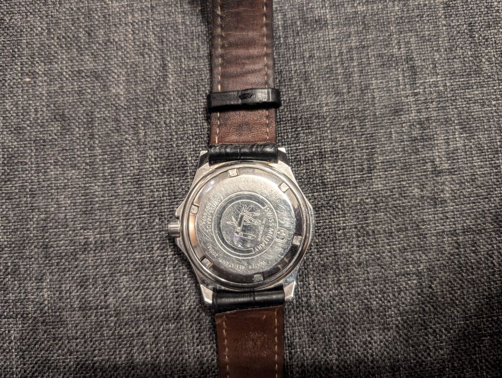 zegarek SWISS MILITARY the Genuine, Swiss Made 095.0674 +bransoleta