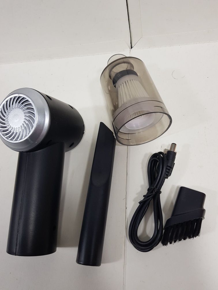 Автомобильный портативный пылесос 2in 1 Vacuum Cleaner Usb