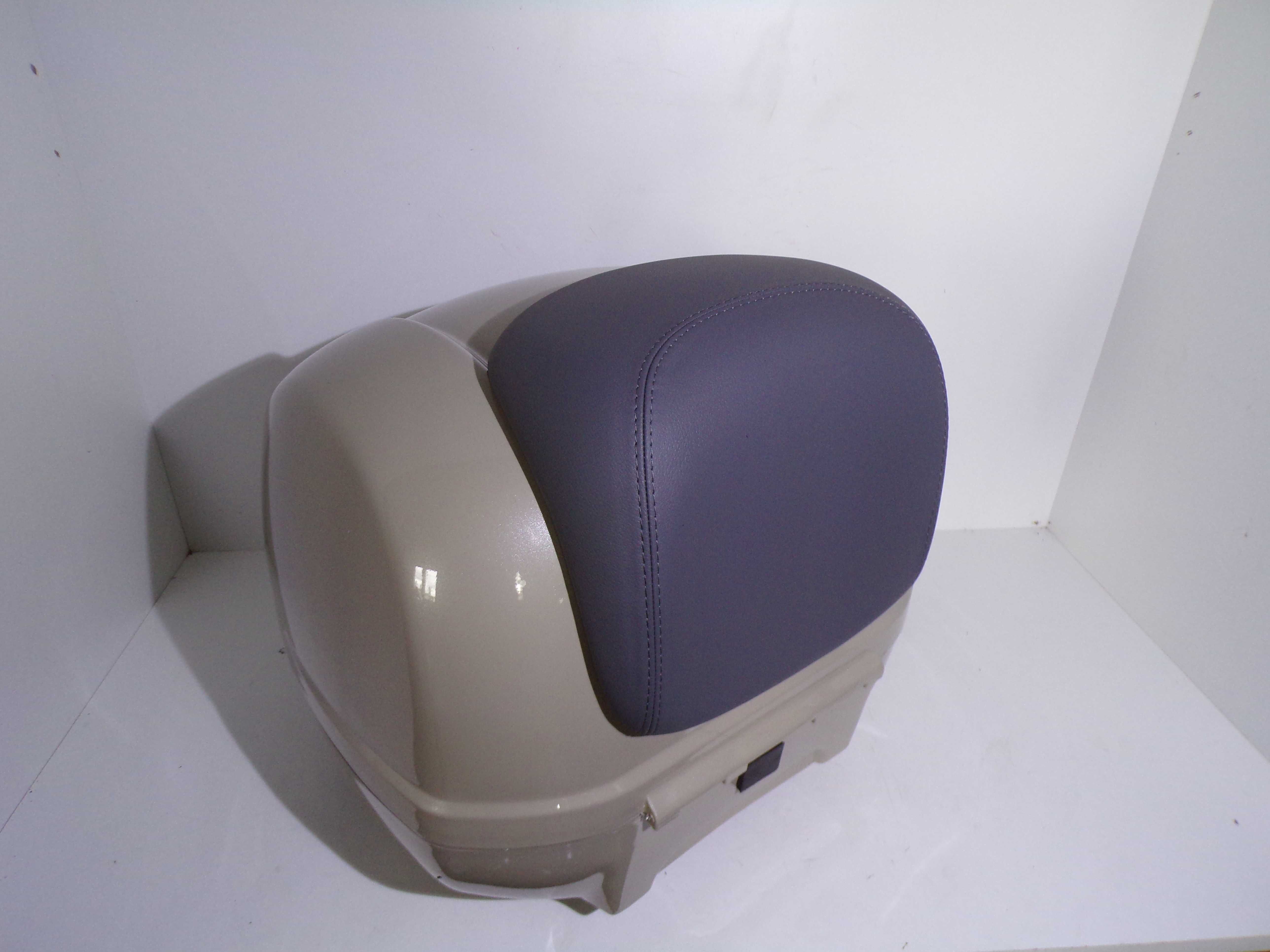 VESPA Kufer Z Oparciem Do Modelu GTS Super Od 2023r. Classic Beige Q01