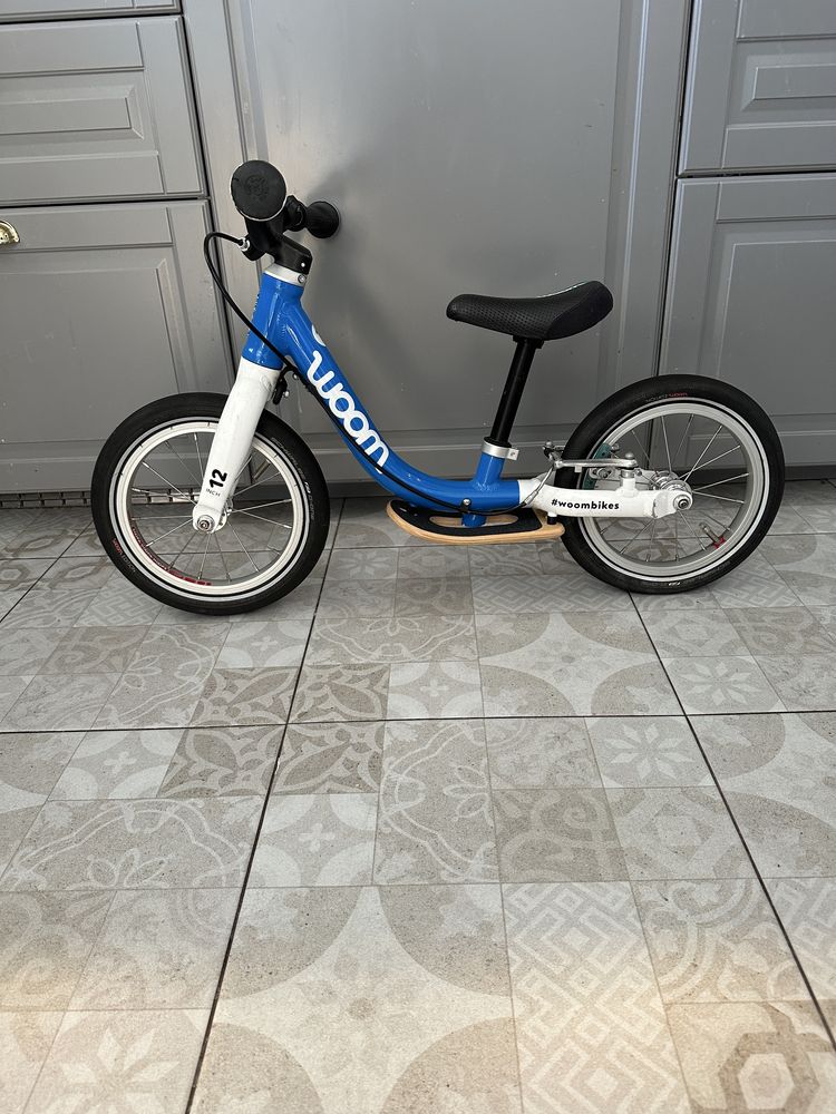 Woom 1 biegowy 12 cali + KASK Kellys szczękowy