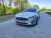 Ford Fusion hybrid 2019