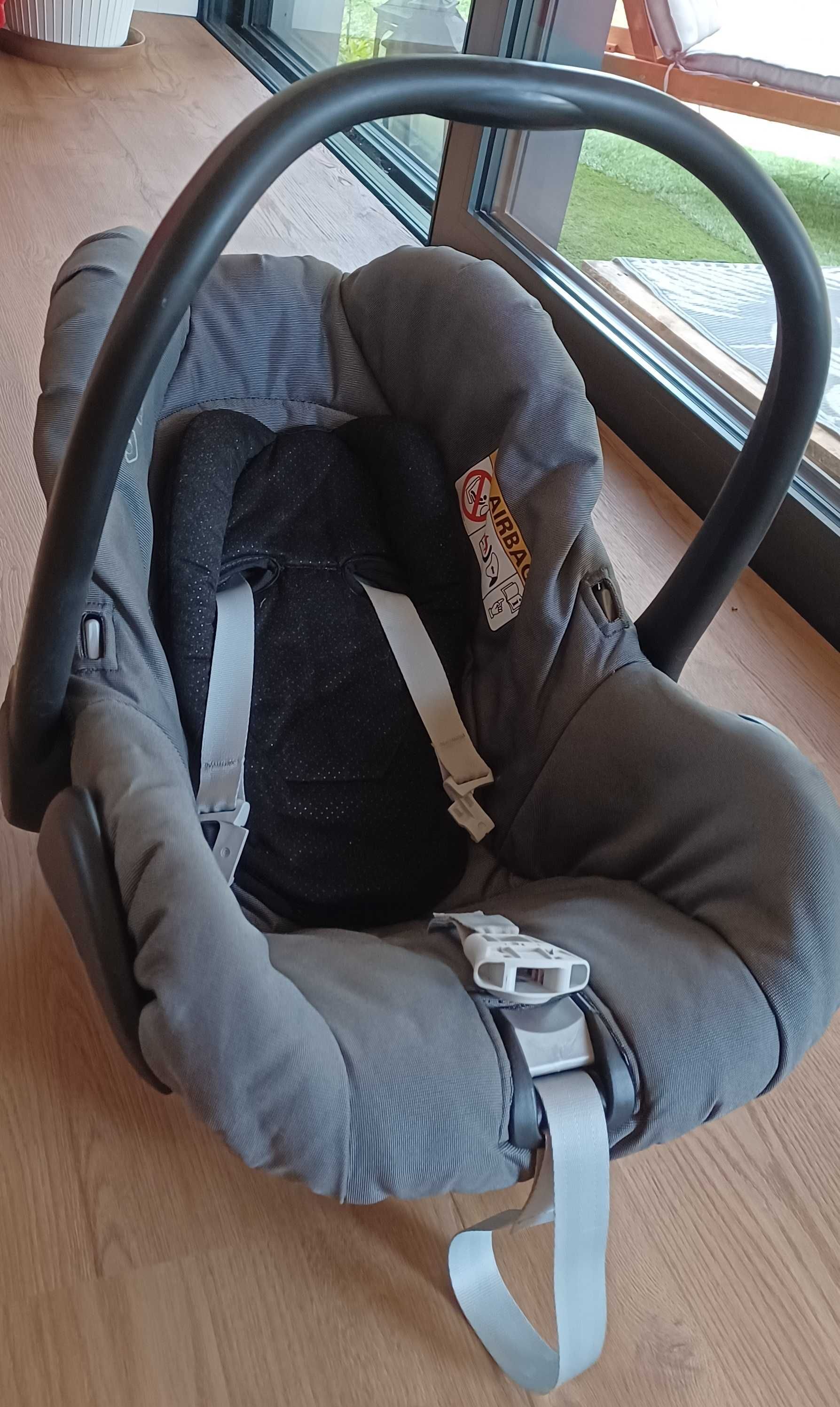 Fotelik/nosidełko Maxi Cosi