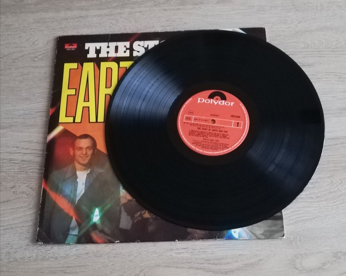 Earth & Fire   33rpm