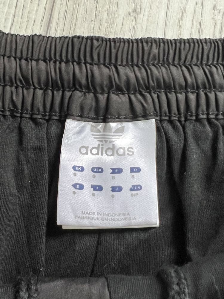 Штани Adidas original з ломпасами