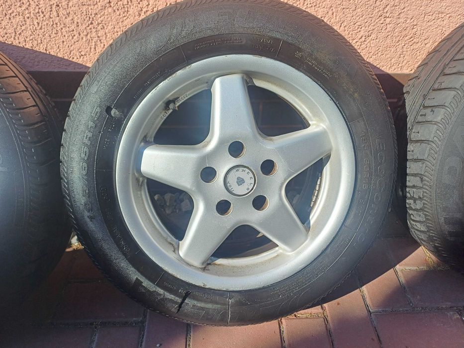 Alufelgi z oponami do VW Passat B5