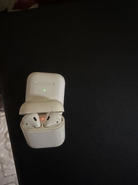 Наушники AirPods 2