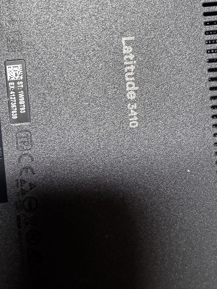 Dell Latitude 3410  i3 - 10 gen full hd ssd 256 gb