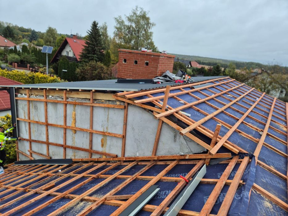 Wykonujemy prace budowlane w zakresie budowy nowych dachów z blachodac