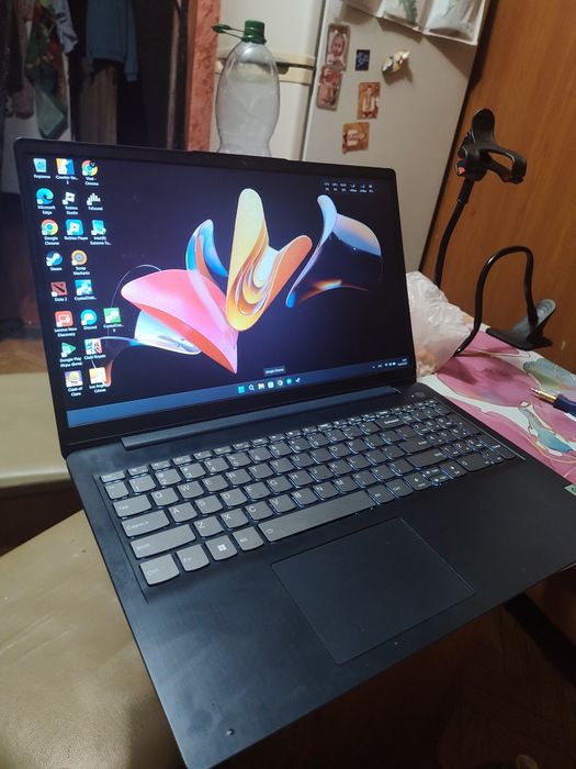 Ноутбук lenovo ideapad 3 / i5-12th / 16gb ddr4